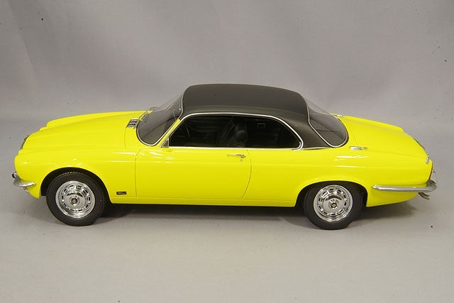 BoS Models BOS299 1/18 Jaguar XJ 4.2C 1974 Yellow Black Resin