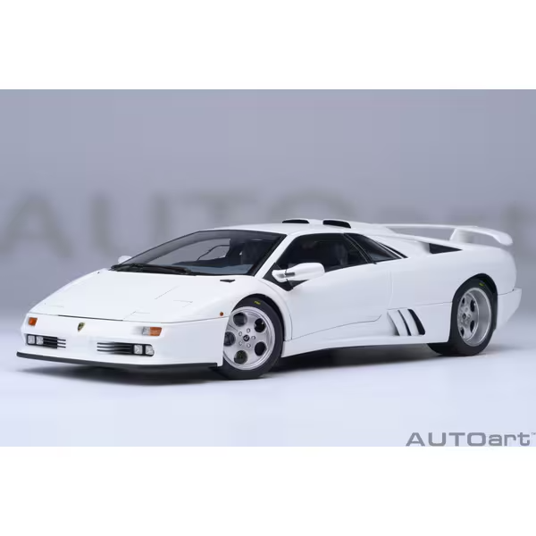 AUTOart 79145 1/18 Lamborghini Diablo SE30 Iota White Die-Cast Model Car