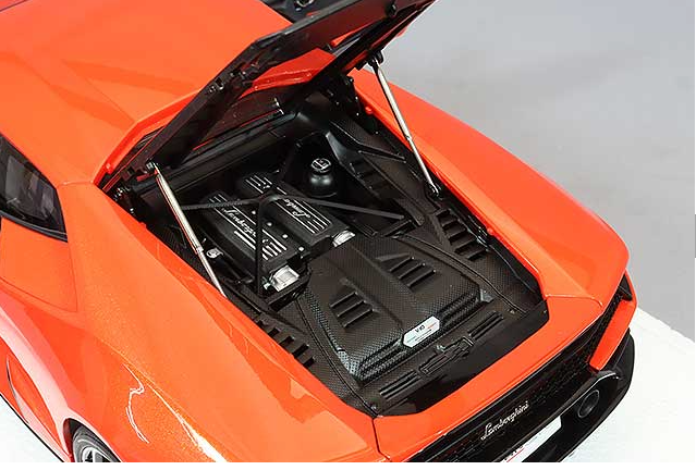 AUTOart 79214 1/18 Lamborghini Huracan EVO Coupe N/A Pearl Orange