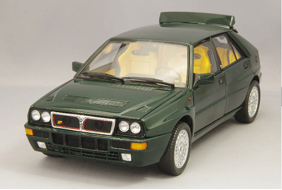 Kyosho KS08343V 1/18 Lancia Delta Integrale Evo II Verde York Green