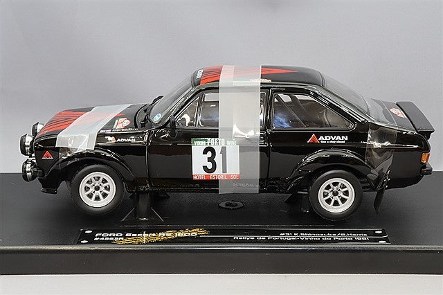 Sun Star SS4863R 1/18 Ford Escort RS1800 Portugal 1981 Diecast