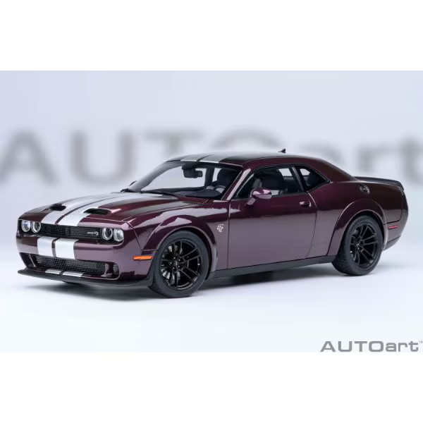 AUTOart 71762 1/18 Dodge Challenger SRT Jailbreak 2022 Purple Diecast