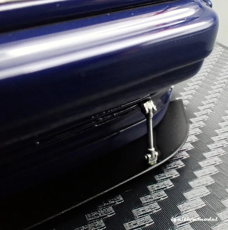 Ignition Model IG3773 1/18 PANDEM Mercedes-Benz 190E Blue Black Resin