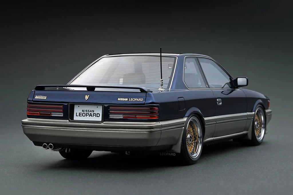 Ignition Model IG3701 1/18 Nissan Leopard 3.0 Ultima F31 Blue/Silver Resin