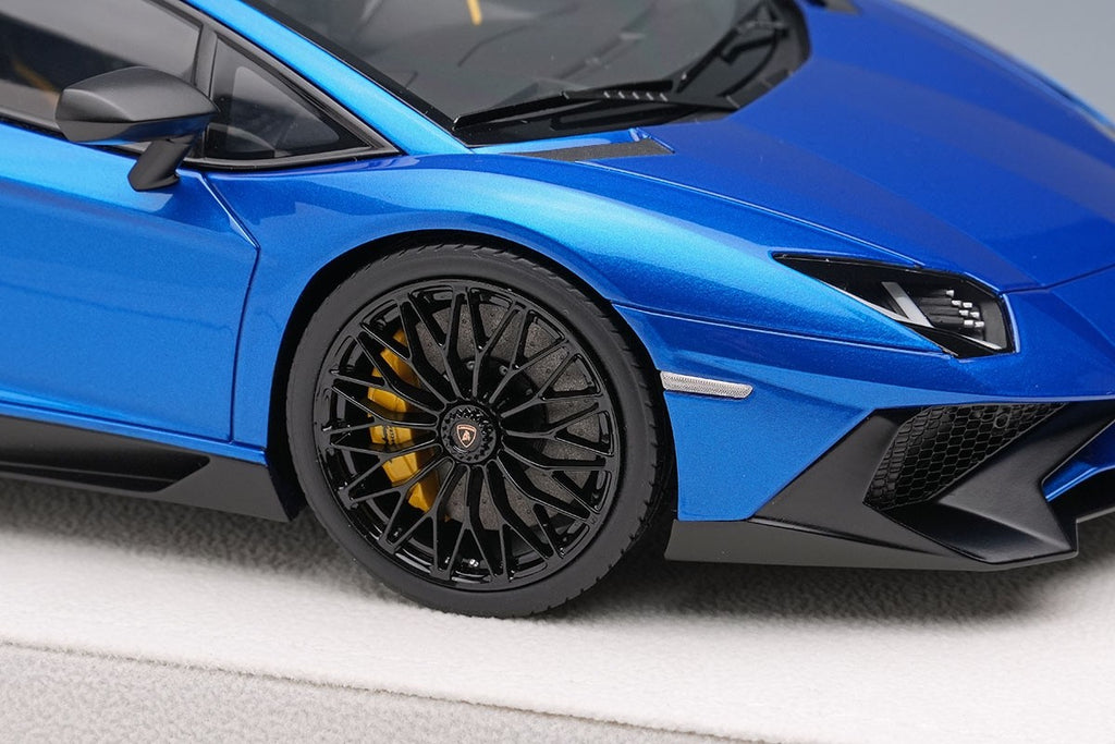 EIDOLON EML005C 1/18 Lamborghini Aventador LP750-4 SV 2015 Blu Nethuns Resin