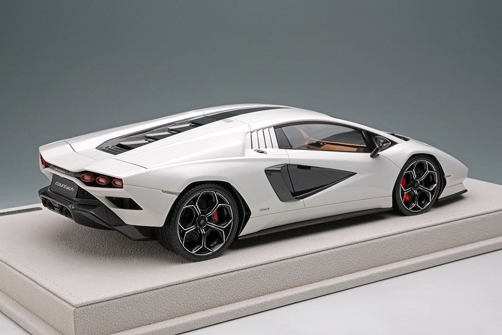 Make Up EIDOLON EML160A 1/18 Lamborghini Countach LPI 800-4 2022 Pearl White