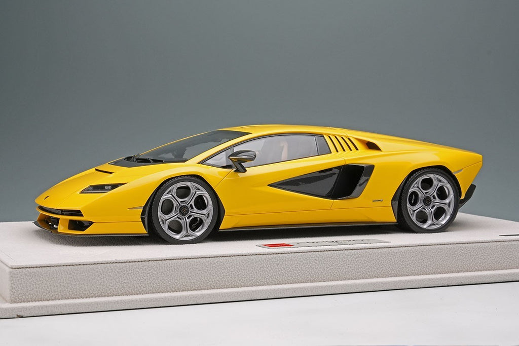 Make Up EIDOLON EML160D 1/18 Lamborghini Countach LPI 800-4 2022 Giallo