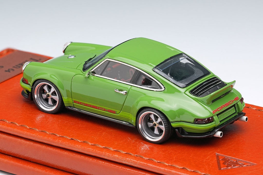 Make Up Titan64 TM004B 1/64 Singer DLS Green Limited Edition
