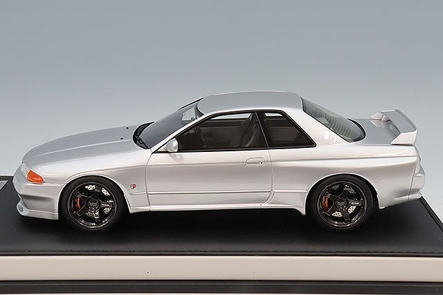 MOTORHELIX FS-MH027SR 1/18 Nissan Skyline GT-R R32 Silver