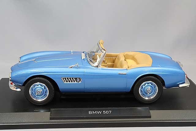 Norev NO183234 1/18 BMW 507 Cabriolet 1957 Blue Die-cast