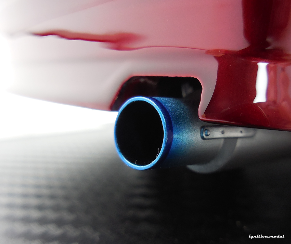 Ignition Model IG3316 1/18 Toyota Chaser JZX100 VERTEX Red BBS RG-R