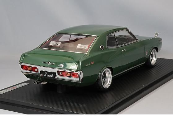 Ignition Model IG3037 1/18 Nissan Laurel C130 2000SGX Green Star Road