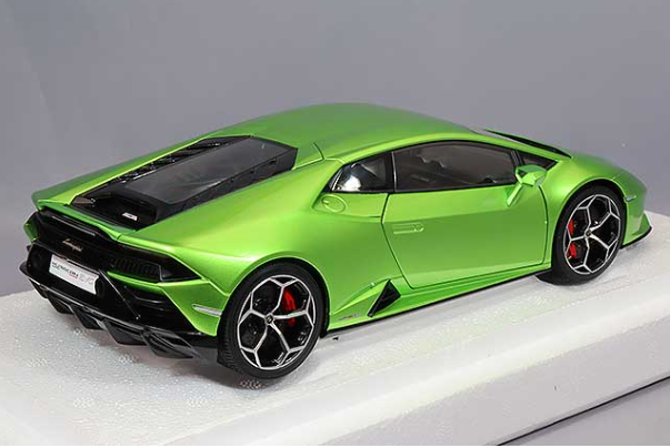 AUTOart 79215 1/18 Lamborghini Huracan EVO Coupe N/A Pearl Green
