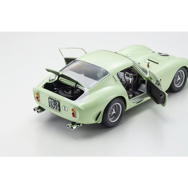 Kyosho KS08438C 1/18 Ferrari 250 GTO 1962 Goodwood #15 Light Green Die-Cast Mode