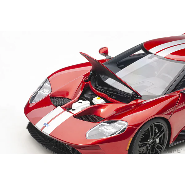 AUTOart 72943 - 1/18 Ford GT 2017 Metallic Red / Silver Stripes