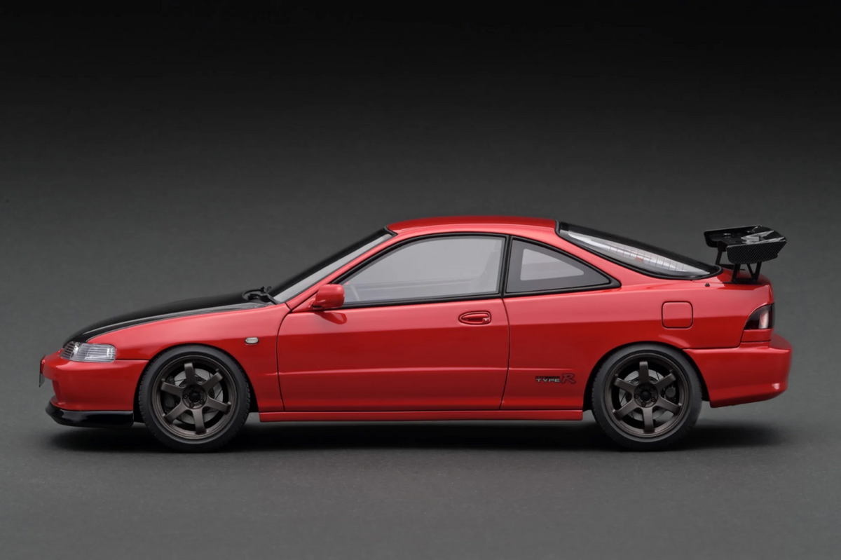 Ignition Model IG3057 1/18 Honda Integra Type R DC2 Red w/ B18C Engine Resin