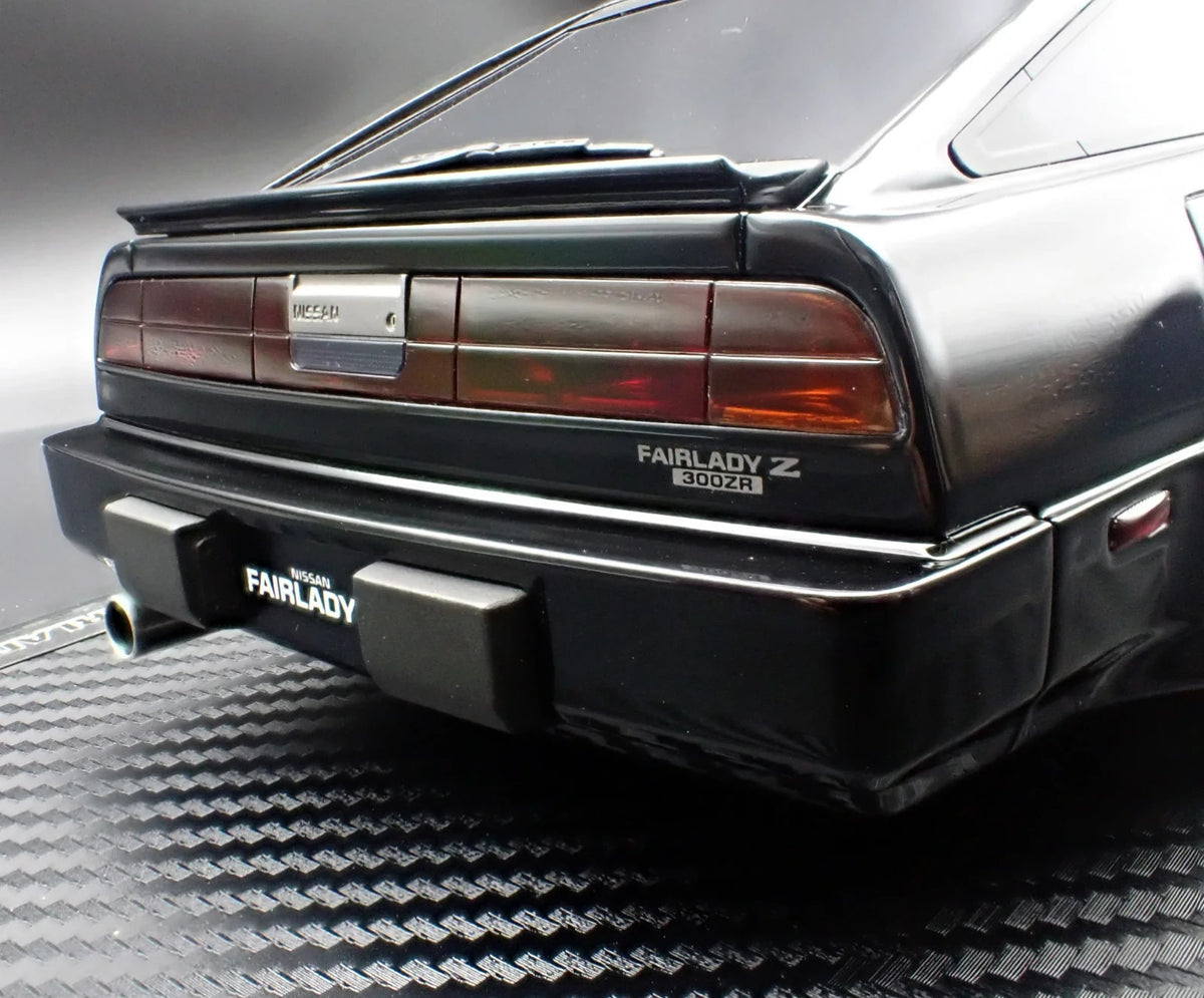 Ignition Model IG3896 1/18 Nissan Fairlady Z 300ZR Z31 Black Resin