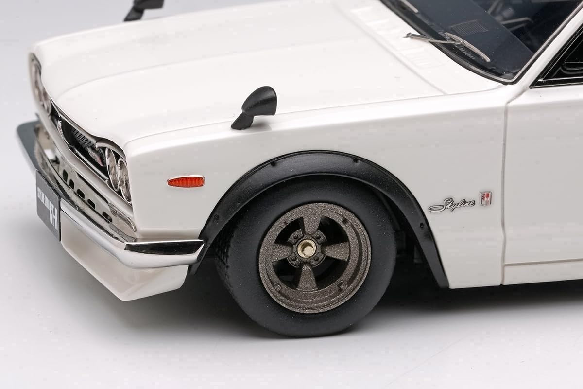 Make Up VISION VM244B 1/43 Skyline 2000 GT-R KPGC10 1971 White with Spoiler