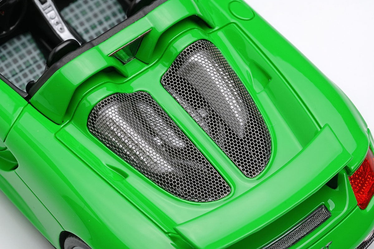 EIDOLON EM567H 1/43 Porsche Carrera GT 2004 (Rear Wing Up) (US spec) Viper Green