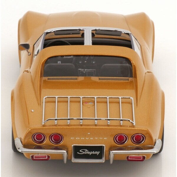 KK Scale KKDC181225 - 1/18 Chevrolet Corvette C3 1972 with Removable Roof Panels
