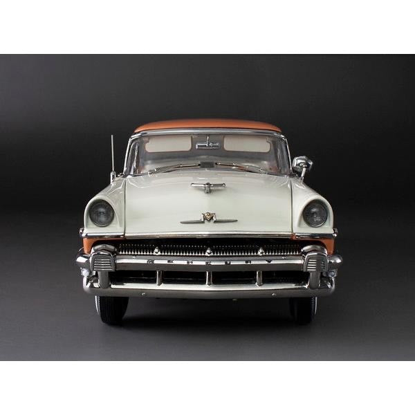 Sun Star SS5144 1/18 Mercury Montclair Hardtop 1956 Diecast