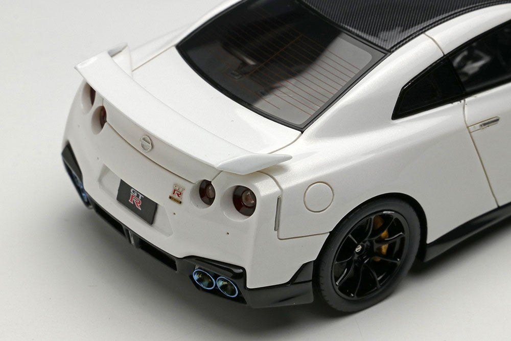 EIDOLON EM696C 1/43 Nissan GT-R Track Edition NISMO T-Spec Brilliant White Pearl