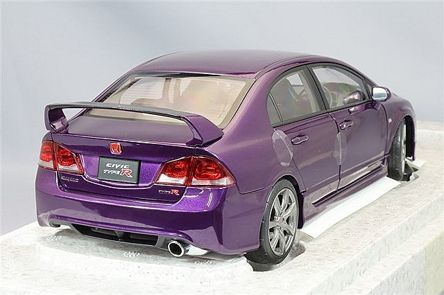 MOTORHELIX FS-M85407 1/18 Honda Civic Type R FD2 2007 Violet