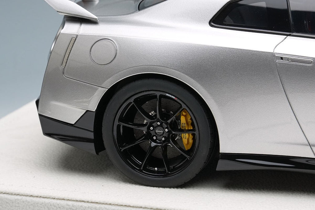EIDOLON EML084D 1/18 Nissan GT-R Track Edition by NISMO T-spec 2024 Silver