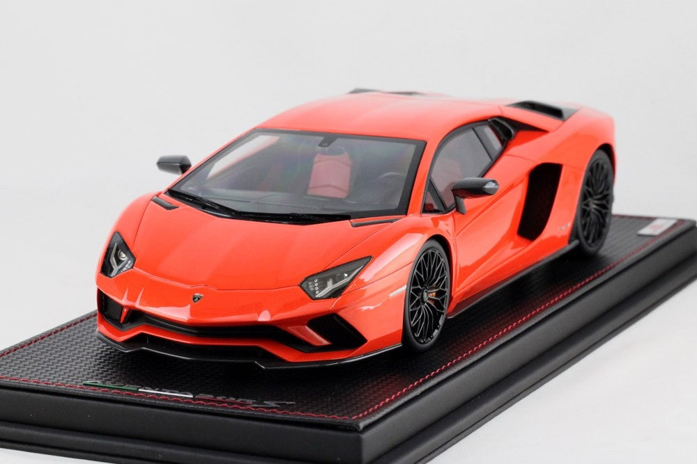 MR Collection LAMBO27C 1/18 Lamborghini Aventador S 2017 Arancio Argos Resin