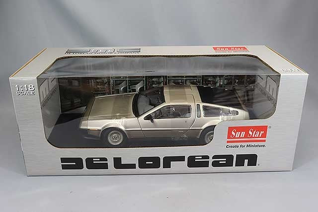 Sun Star SS2701 1/18 DeLorean DMC-12 1981 Stainless Diecast