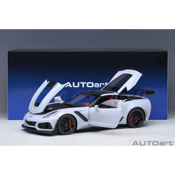 AUTOart 71277 1/18 Chevrolet Corvette C7 ZR1 Gray Metallic Die-cast Model Car
