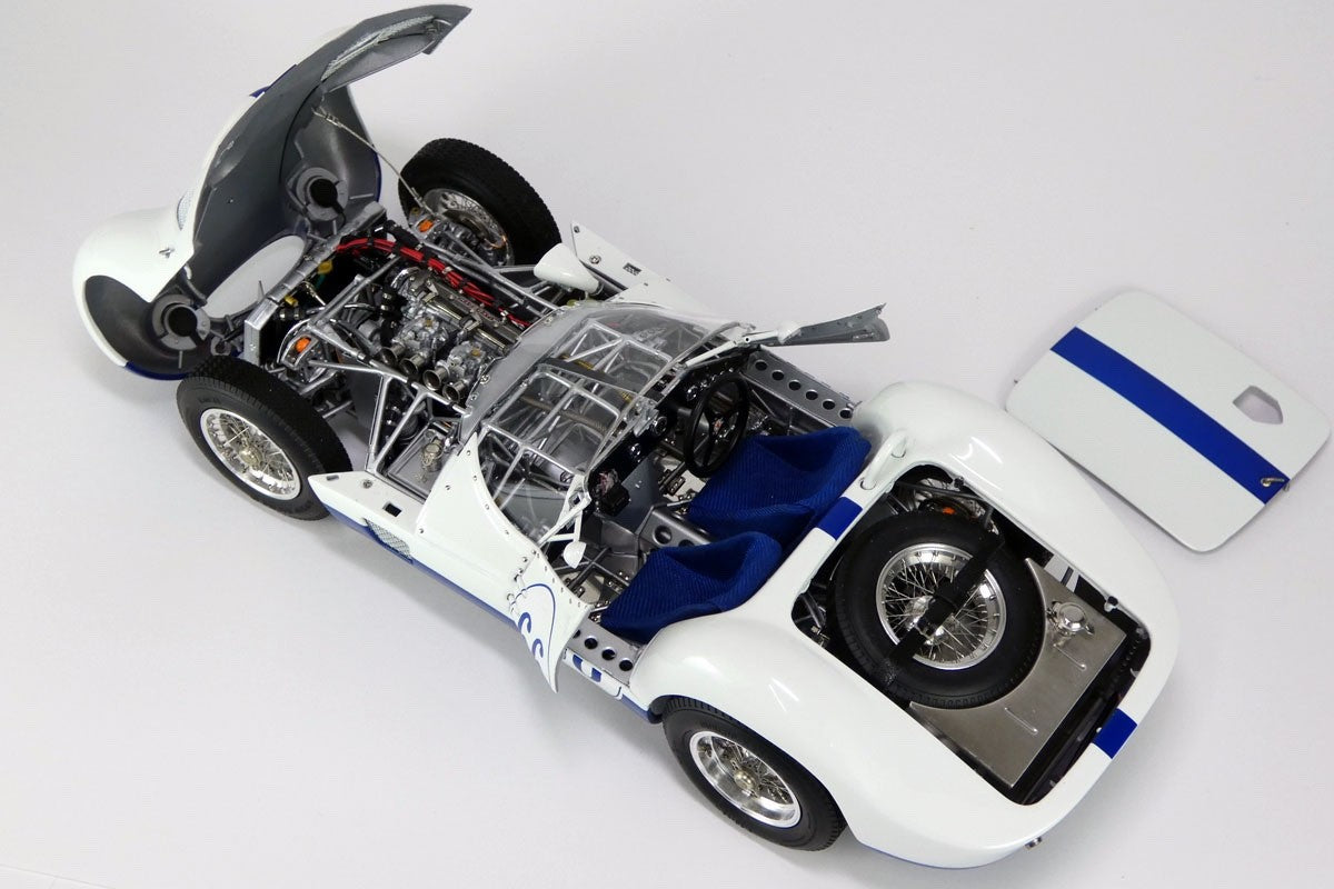 CMC M-281 1/18 Maserati Tipo 61 Birdcage #66 SCCA Continental Divide 1960