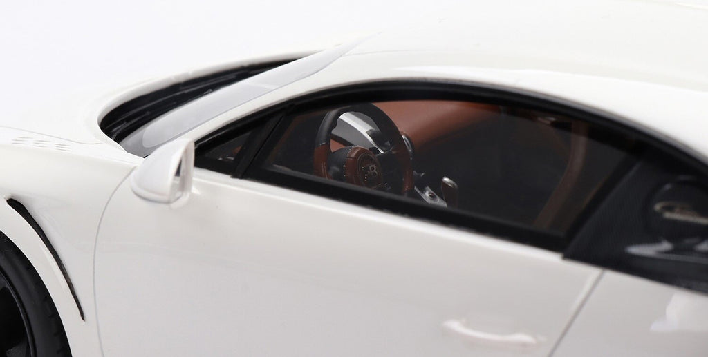 TopSpeed TS0439 1/18 Bugatti Chiron Super Sport White Resin Model Car