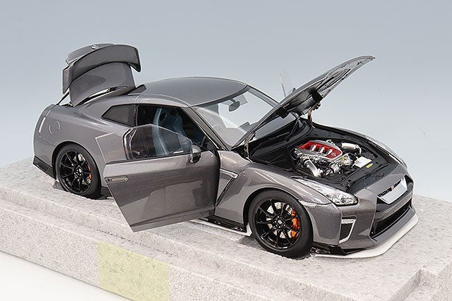 MOTORHELIX FS-M83507 1/18 Nissan GT-R R35 NISMO 2020 Grey