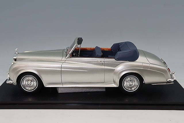 CULT CML1051 1/18 Rolls-Royce Silver Cloud DHC 1960-62 Shell Grey