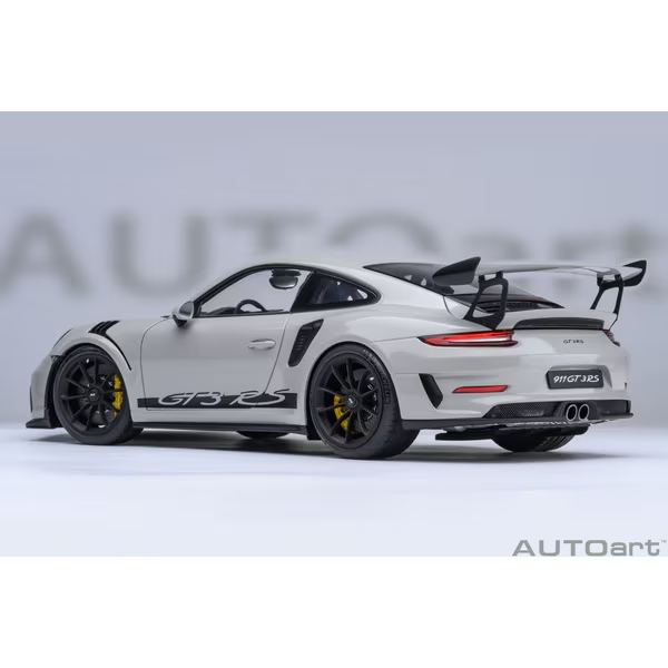 AUTOart 78180 1/18 Porsche 911 991.2 GT3 RS Light Grey Diecast