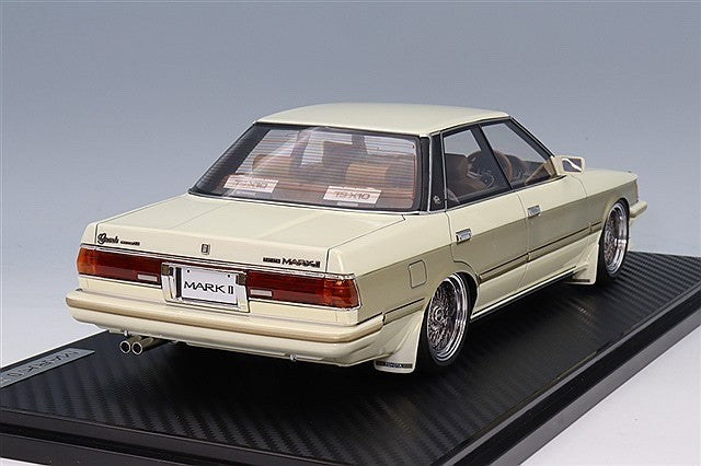 Ignition Model IG3821 1/18 Toyota Mark II Grande GX71 Pearl/Gold Resin