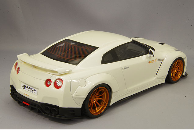 GT Spirit GTS030KJ 1/18 Prior Design PD750WB Nissan GT-R Pearl White