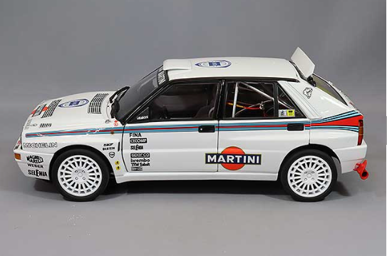 Kyosho KS08348G 1/18 Lancia Delta Integrale Evo Test Car White Diecast
