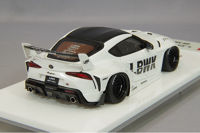 Make Up EIDOLON LB017A 1/43 LB-WORKS GR Supra Pearl White Finish LD97 Wheels