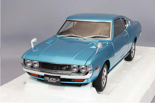 AUTOart 78767 1/18 Toyota Celica Liftback 2000GT RA25 1973 Turq Blue