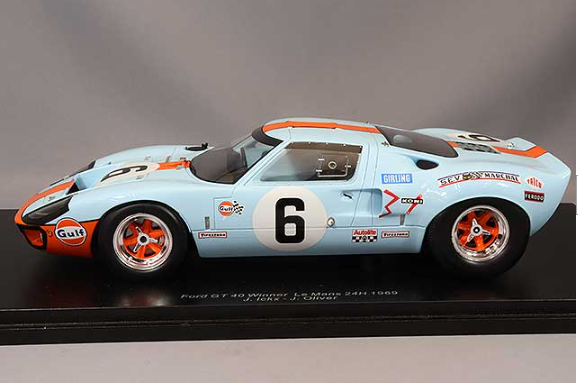 Spark S18LM69 1/18 Ford GT40 Le Mans Winner 1969 #6 Multi Resin
