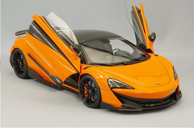 AUTOart 76084 1/18 McLaren 600LT N/A Orange w/Carbon Roof