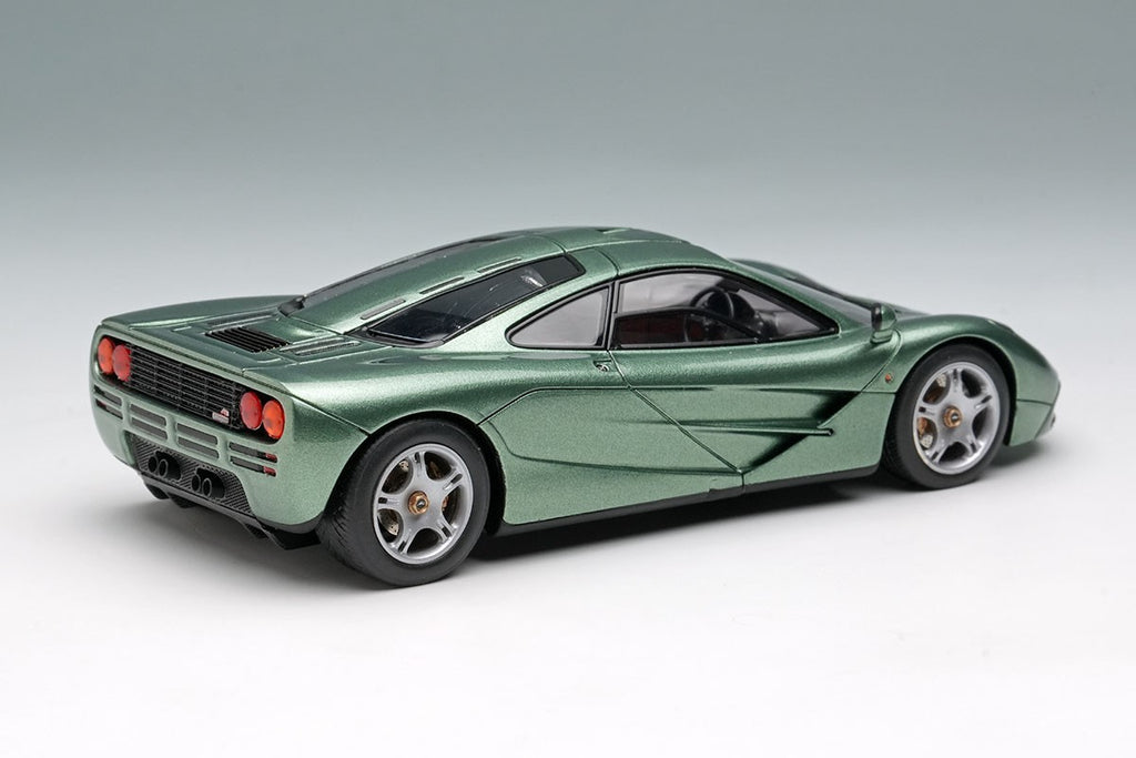 Make Up EIDOLON EM748J 1/43 McLaren F1 Roadcar 1994 Genesis Green Metallic Resin