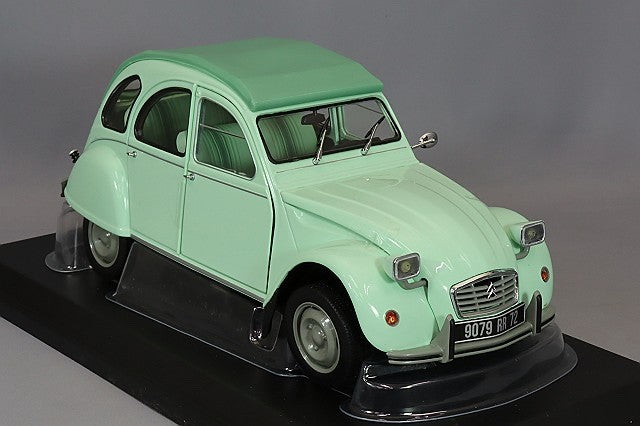 Norev NO181486 1/18 Citroen 2CV 6 Club 1982 Jade Green Diecast