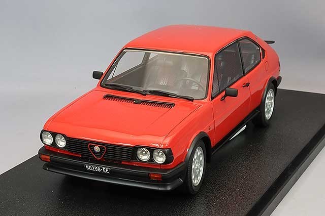 CULT CML131-1 1/18 Alfa Romeo Alfasud Ti 1983 Red