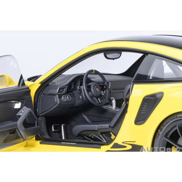 AUTOart 78178 1/18 Porsche 911 991.2 GT3 RS Weissach Yellow Diecast