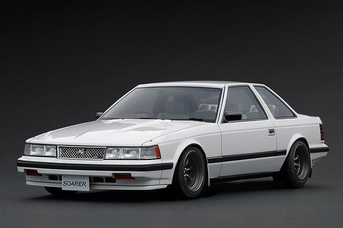 Ignition Model IG3704 1/18 Toyota Soarer 2800GT Z10 Watanabe White Resin