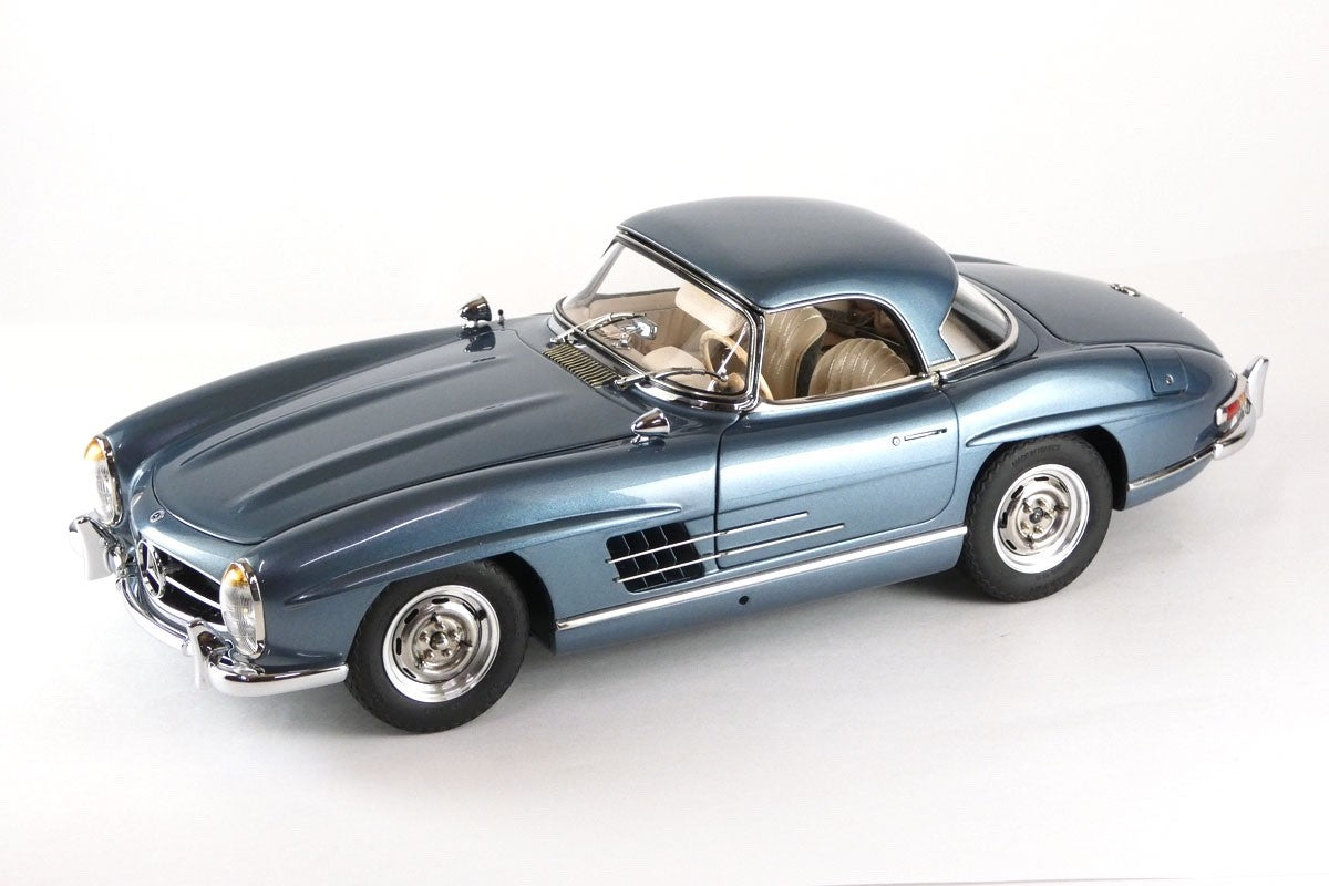 CMC M-283 1/18 Mercedes-Benz 300 SL W198 Roadster Hardtop 1957 Blue Metallic Die