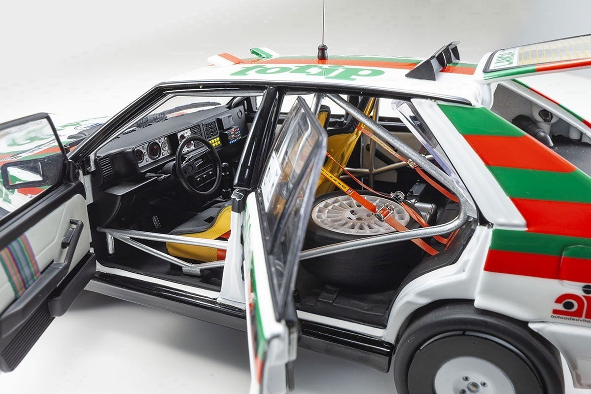Kyosho KS08960C 1/18 Lancia Delta HF 4WD Targa Florio 1987 #1, Totip Livery